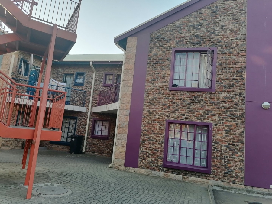 1 Bedroom Property for Sale in Willows Free State